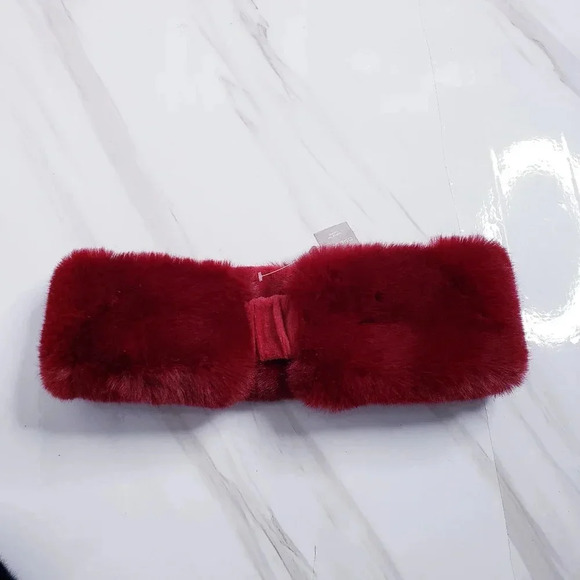 Chico’s Faux Fur Headband Holly Red Cold Weather Lined Cozy Soft - Picture 2 of 10